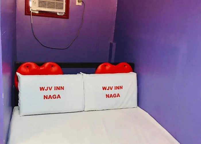 Wjv Naga 여관 Tina-an